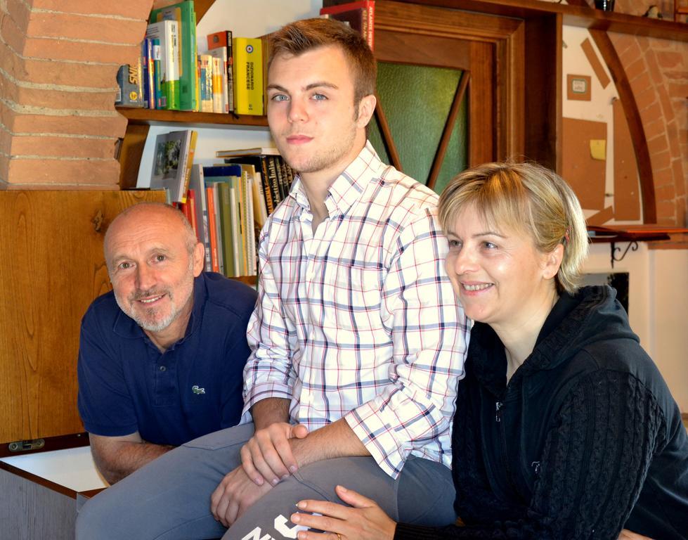 Il Canto Del Sole Monteroni dʼArbia Exteriör bild